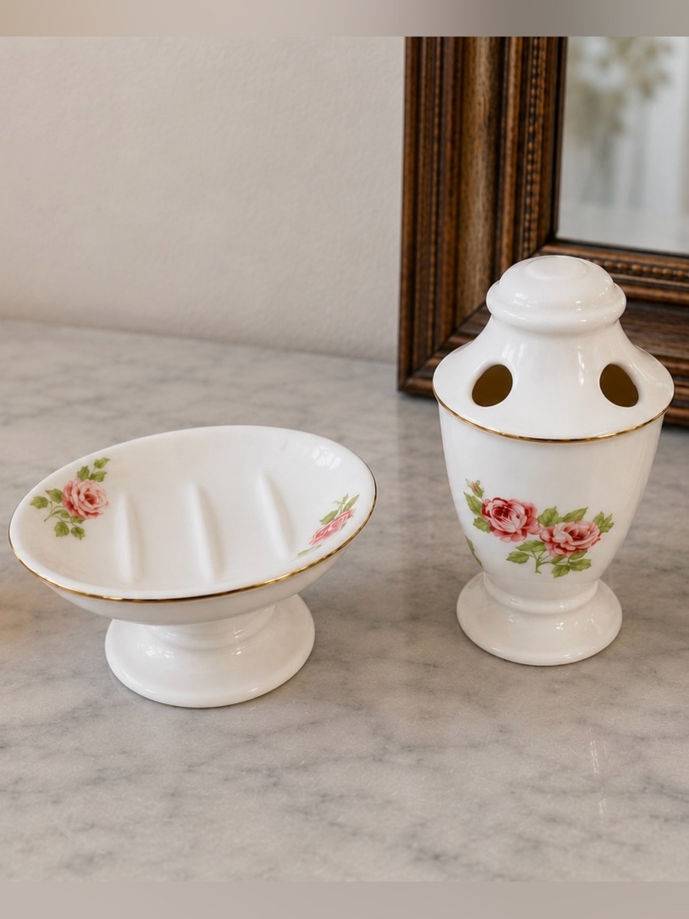 Martha Stewart Rose Bathroom Set | Soap Dish & Toothbrush Holder